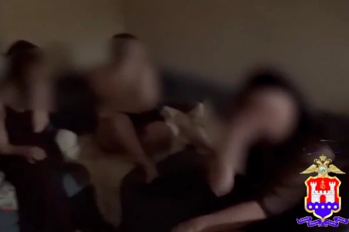    На Каштановой аллее в Калининграде накрыли публичный дом