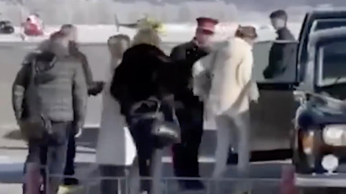 Скриншот из в видео