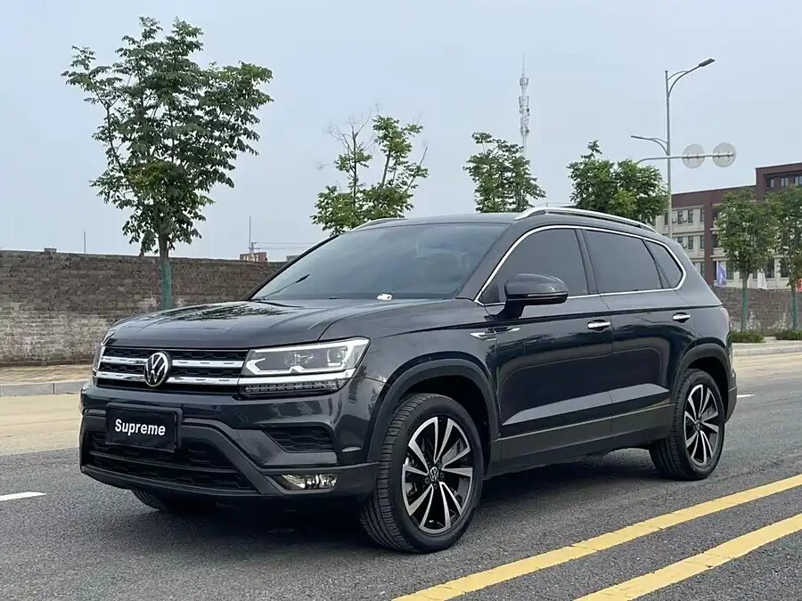 Volkswagen Tharu из Китая