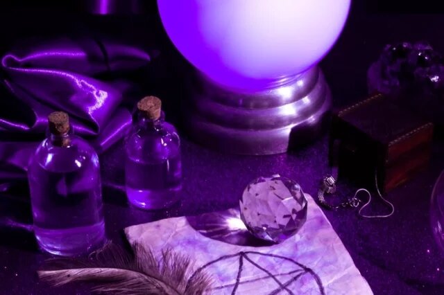    Что за ритуал жертвоприношения со студентами устроил магаданский педагог?