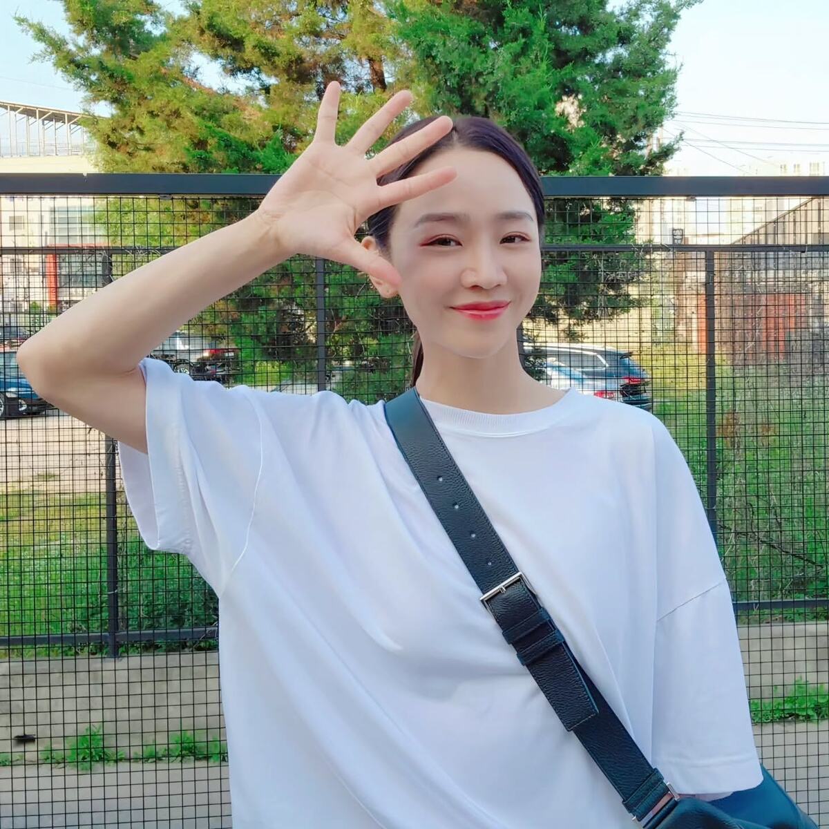    Шин Хе СонСоцсети