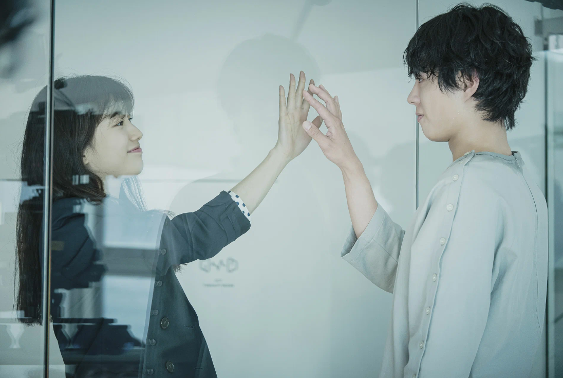 Кадр из фильма «Страна чудес» (2024, Южная Корея)