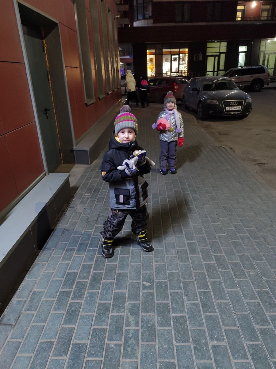 День любимой игрушки. Несём любимцев в садик