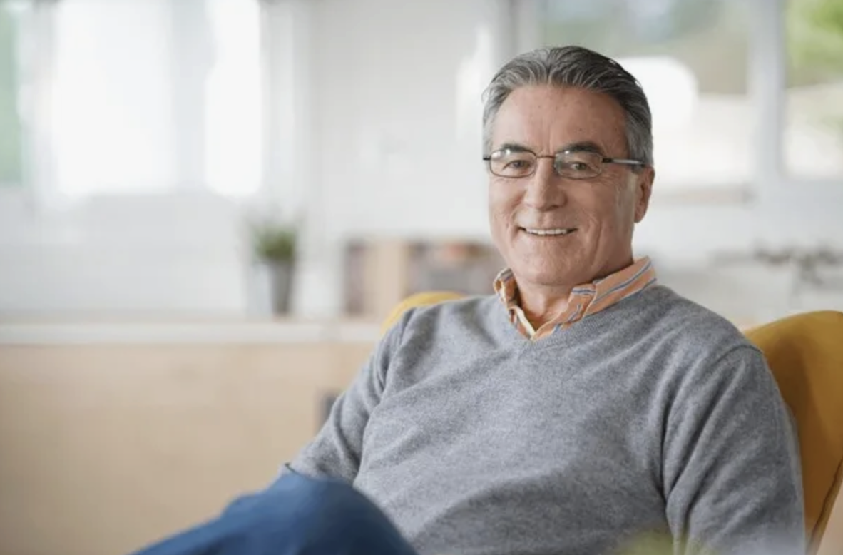 Крупнейшие исследования солдат проводились после Въетнамской войны. Национальное исследование адаптации ветеранов Вьетнама (NVVRS) показало, что примерно 15% из 2,7 миллиона американцев, участвовавших в войне во Вьетнаме, страдали ПТСР.3﻿