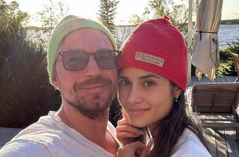    Фото: @actorsashapetrov Оксана Маслова