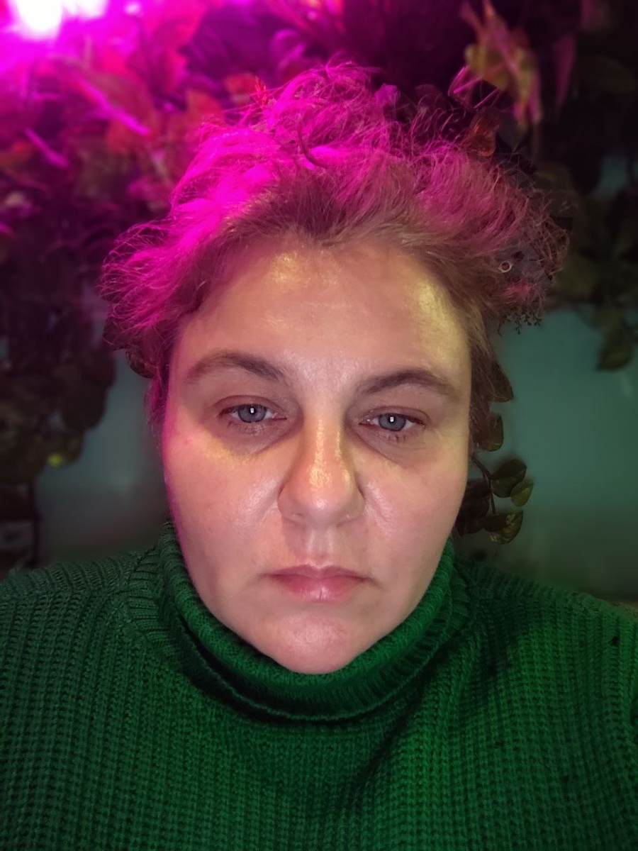 Задумчивая и немножко грустная я