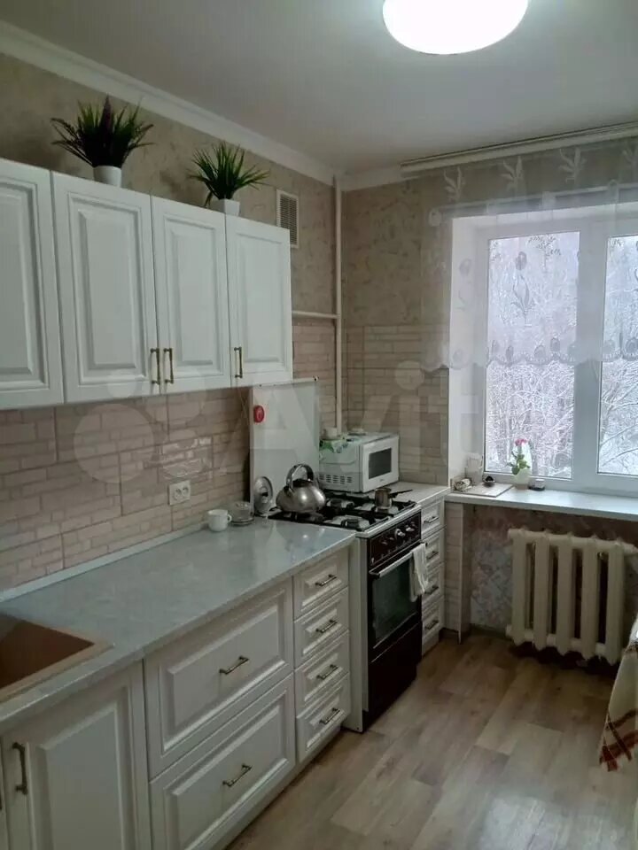     Автор: Авито