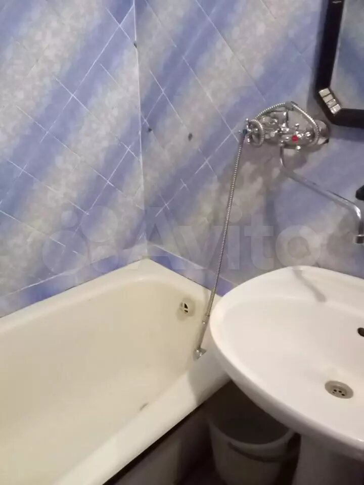     Автор: Авито