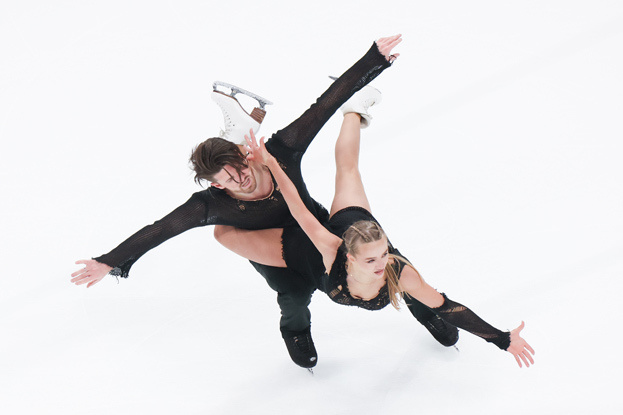    Иван Букин и Александра Степанова.Дарья Исаева