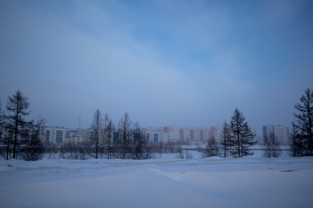 -34 на улице и 9-15 метров в секунду, обжигающе холодно, Новый Уренгой, 22 января 2025 года