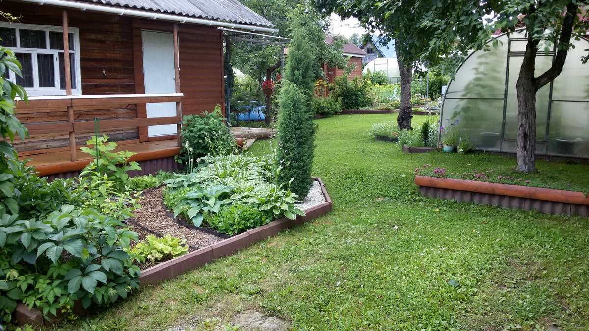 Старая дача. Вид со стороны улицы.