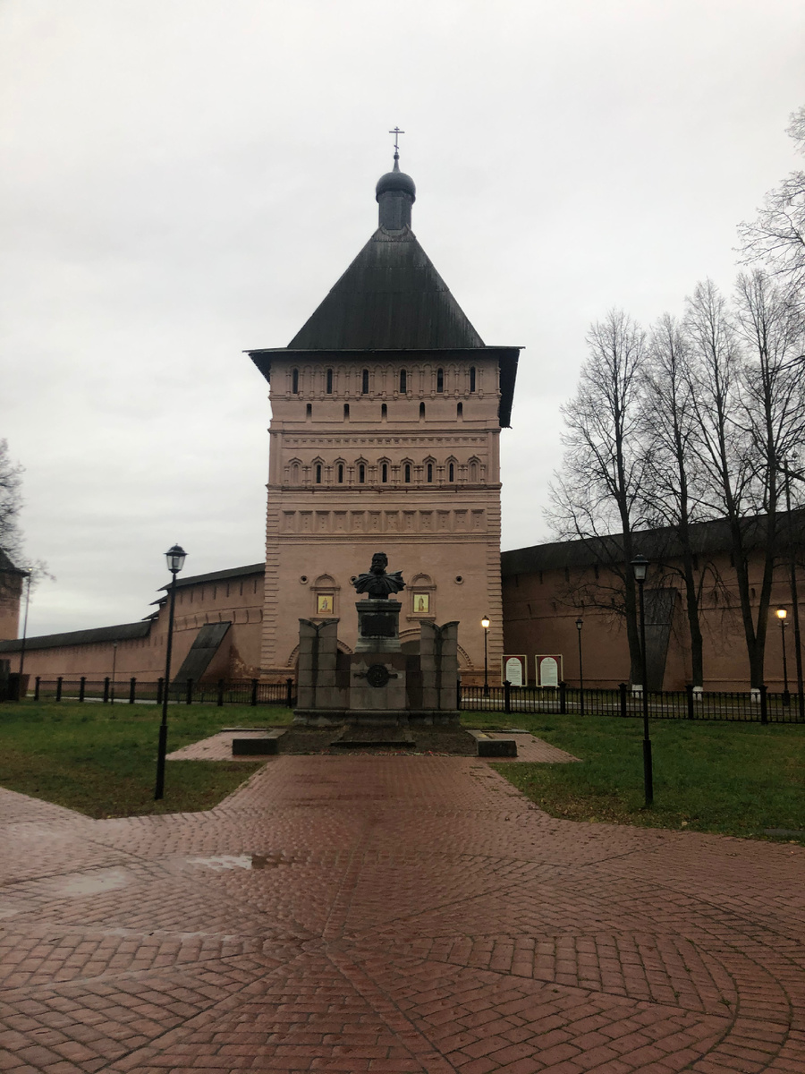 г.Суздаль, ул.Ленина, 135к8