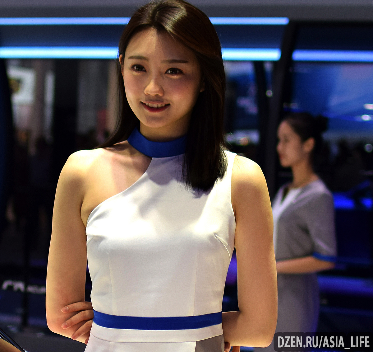 Милая девушка из Китая