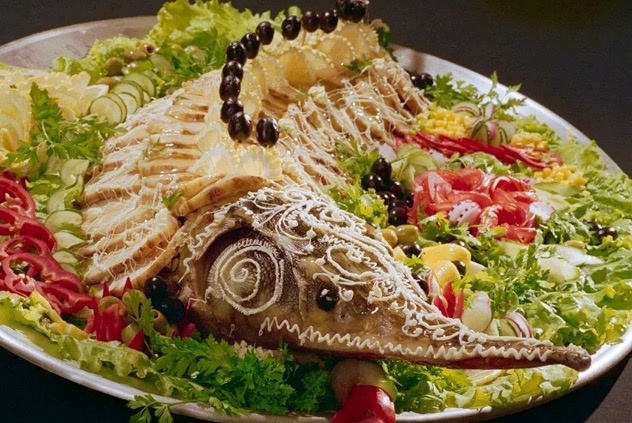 Блюда русской кухни. Стерлядь. 
