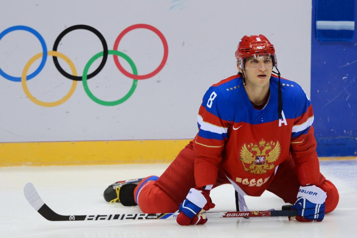 Александр Овечкин участвовал в 3 Олимпийских играх (в 2006, 2010 и 2014 годах) и ни разу не добирался до наград. @Алексей Куденко