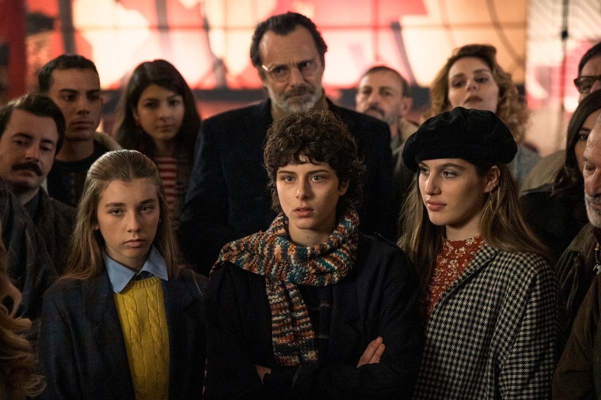 драма Лживая взрослая жизнь