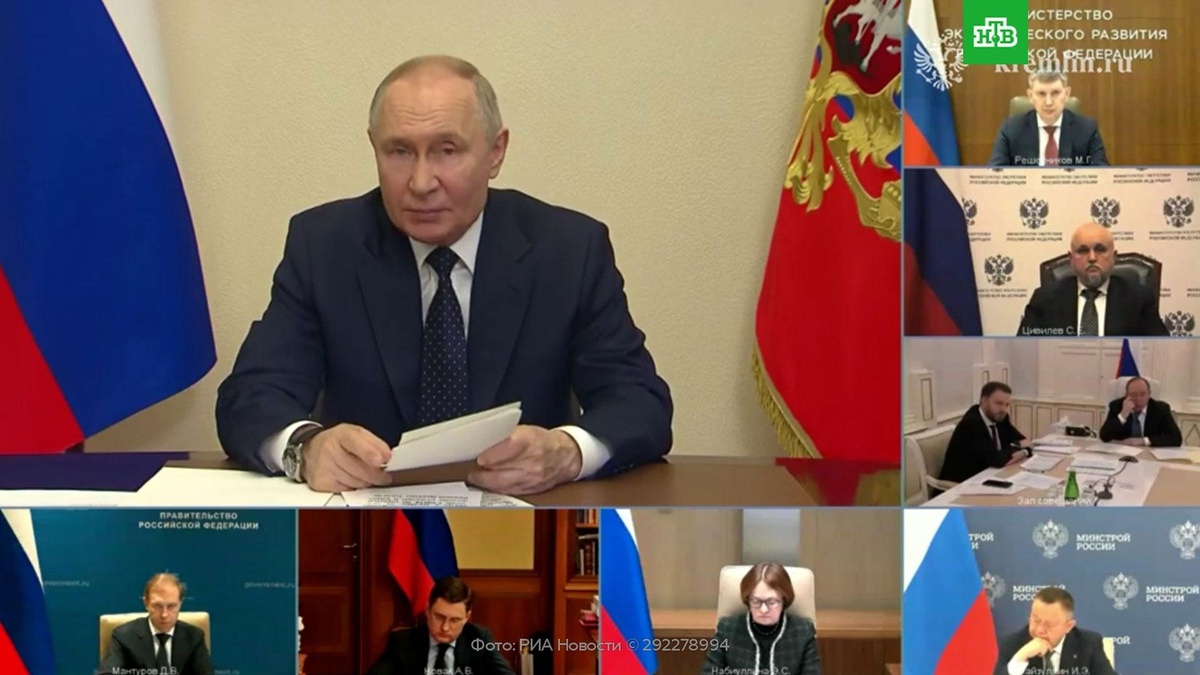    Путин: пенсии и соцвыплаты проиндексируют на 9,5% уже в январе