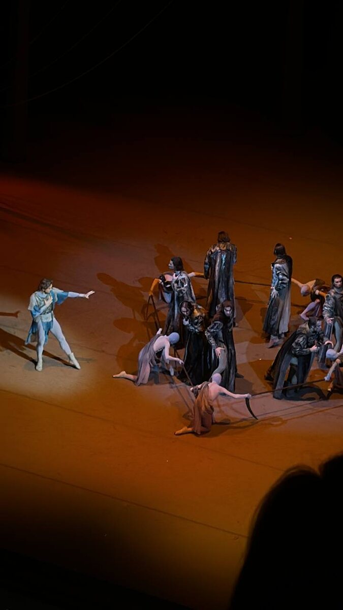 Курбский — Денис Родькин.