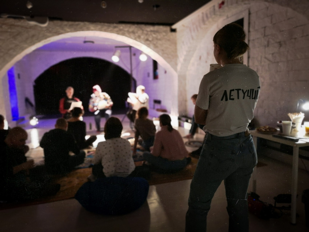    В «Золотой фонд театральных постановок России» могут попасть спектакли Югры и Макеевки