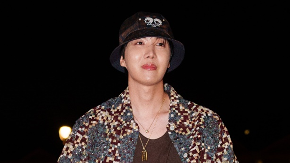 На стиле и полон обаяния