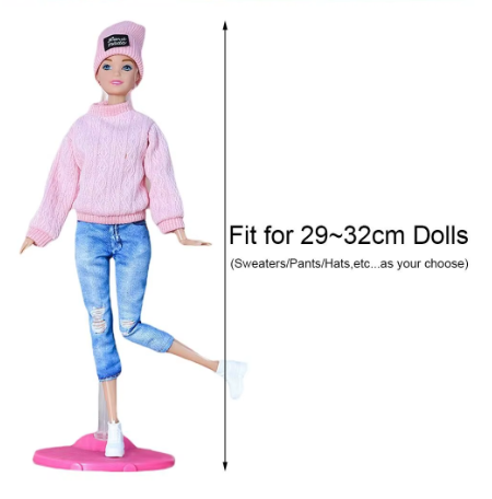 Промо фото продавца утверждает, что коплект подойдет даже при росте куклы 32 см.
