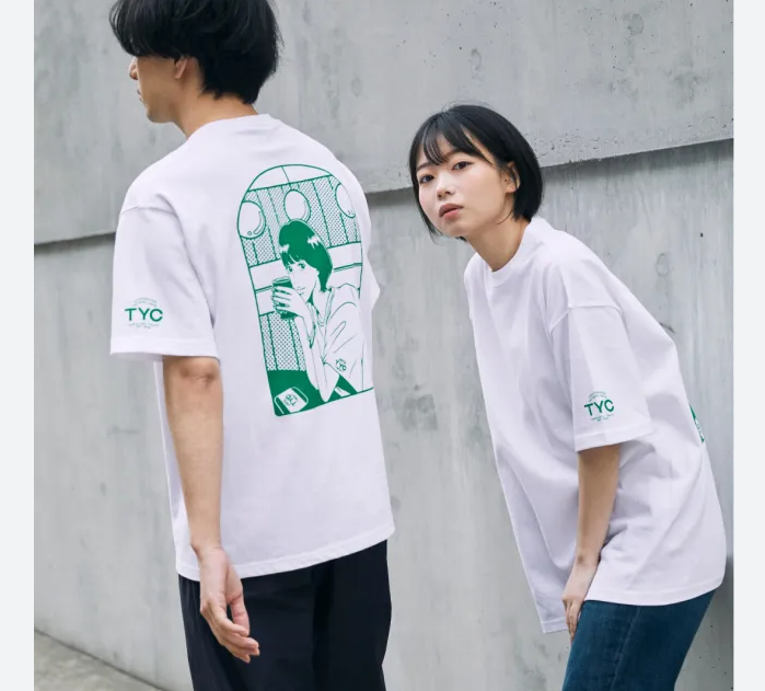 Фальшивые друзья даже выпустили собтсвенные майки