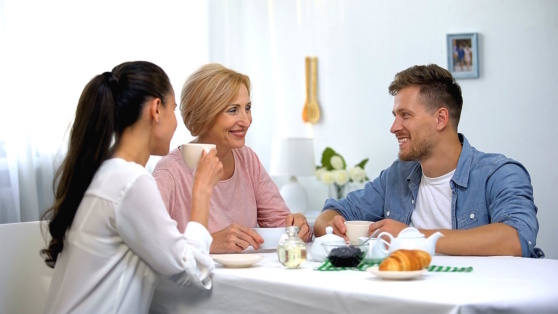    Какой сегодня праздник: 23 января – День свекрови Роман Захаров