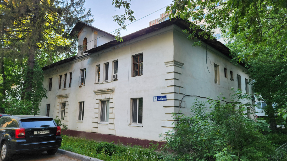 1-206-104 в военгородке Павшино. Фото автора