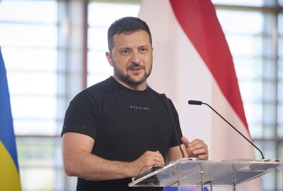    Владимир Зеленский