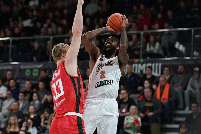    Фото: пресс-служба БК «Уралмаш»/Центровой Октавиус Эллис сыграл впервые после тяжелой травмы