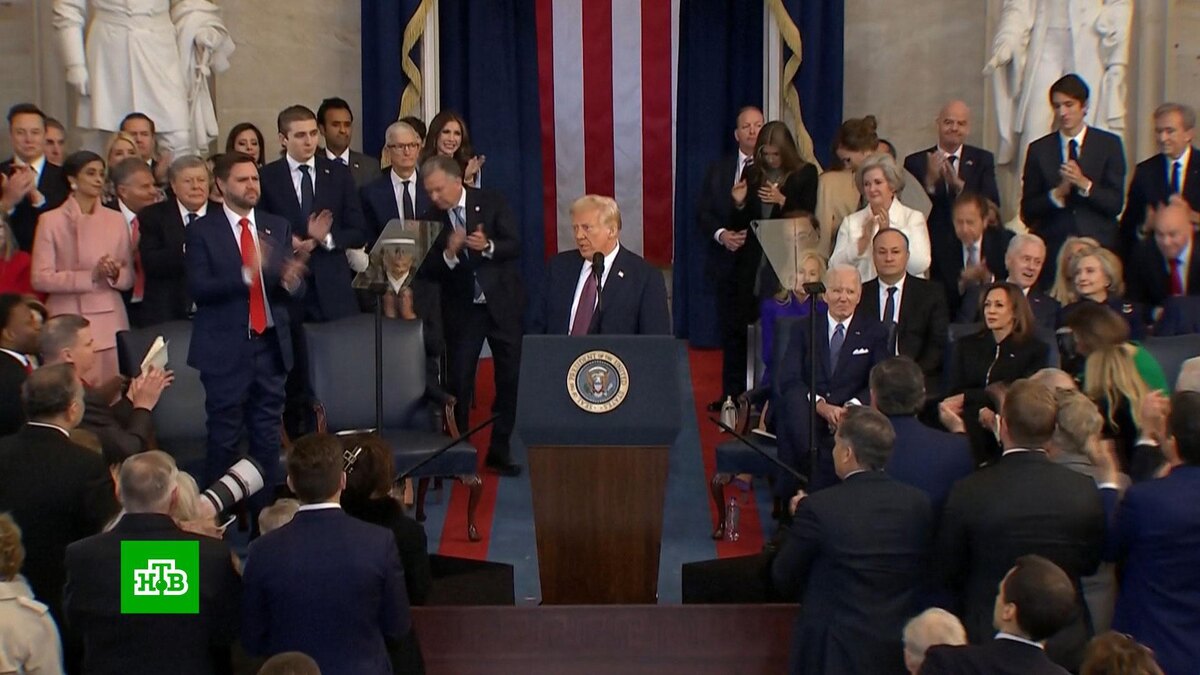    Трамп в первый же день начал диктовать условия другим странам