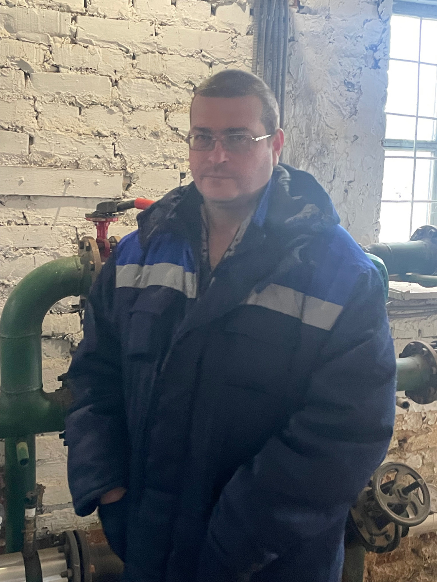 Аникеев Роман Витальевич старший слесарь Белевского производства ООО «ЭнергоГазИнвест-Тула».