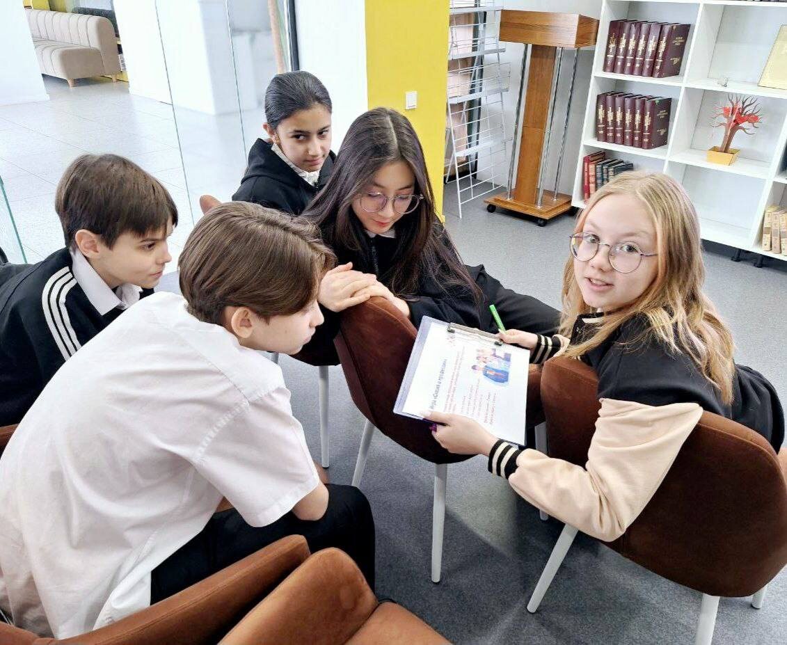  📷    Первый в 2025 году День службы занятости. Оренбуржцам назвали 30 актуальных предложений Кристина Просвиркина