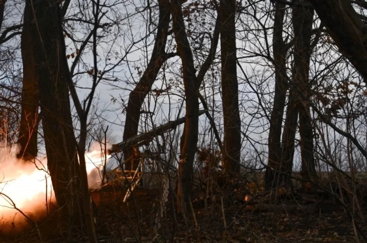    Эксперт Арзанов: ВСУ попытаются 100 дней удерживать занятый курский район