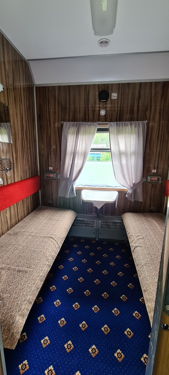 Листайте галерею