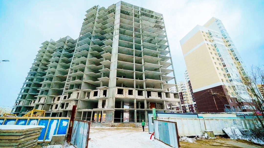    В Мегионе строят новые многоэтажки