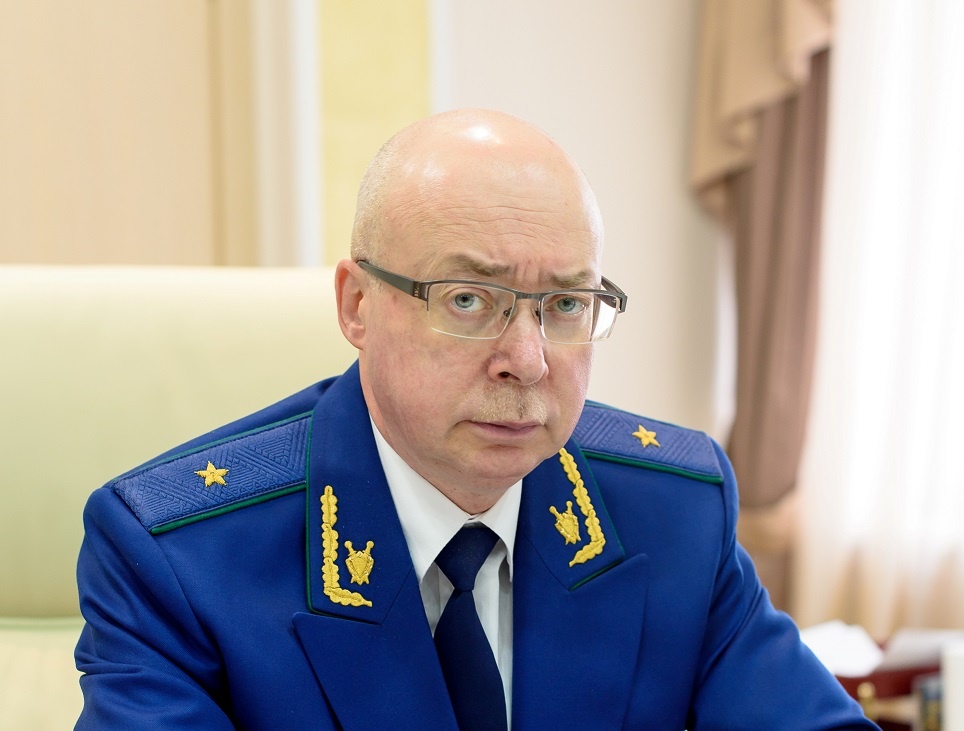    Прокурор Югры Евгений Ботвинкин: «Люди нам доверяют»