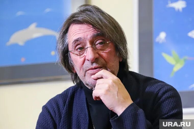 Юрий Башмет — выдающийся российский артист, мировой признанный виртуоз на альте. Фото: Размик Закарян © URA.RU