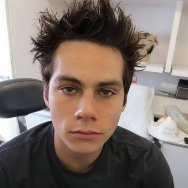     Рэйчел Макадамс и Дилан О’Брайен будут выживать на острове в новом фильме Сэма Рэйми