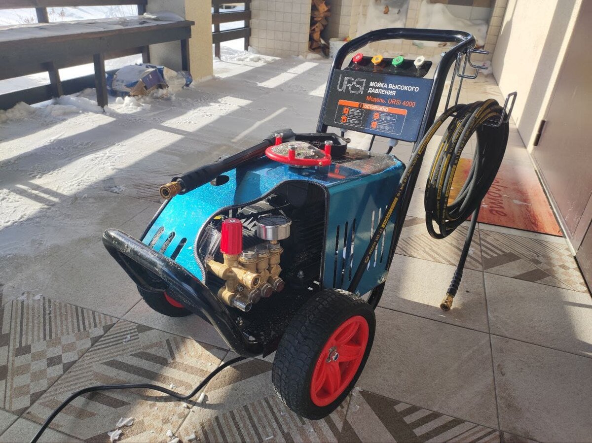 Мойка высокого давления URSi 4000 4квт до 300 бар