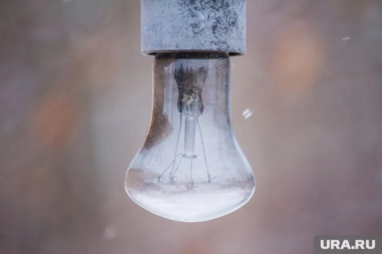 Электричество в Мотовилихе отключили вечером 22 января. Фото: Александр Елизаров © URA.RU