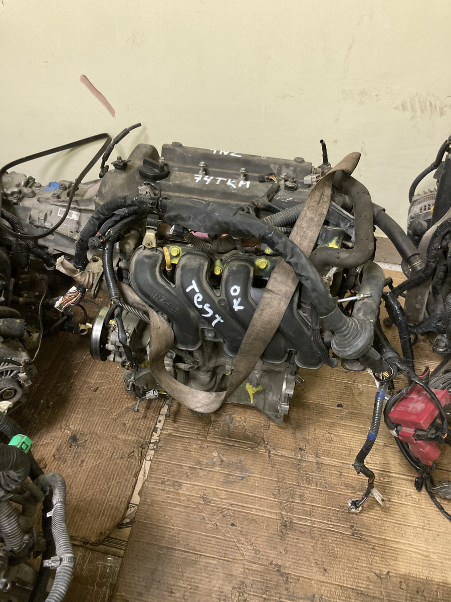 Контраткный двигатель на автомобиль Toyota Sienta 1NZ-FE в сборе с навесным оборудованием