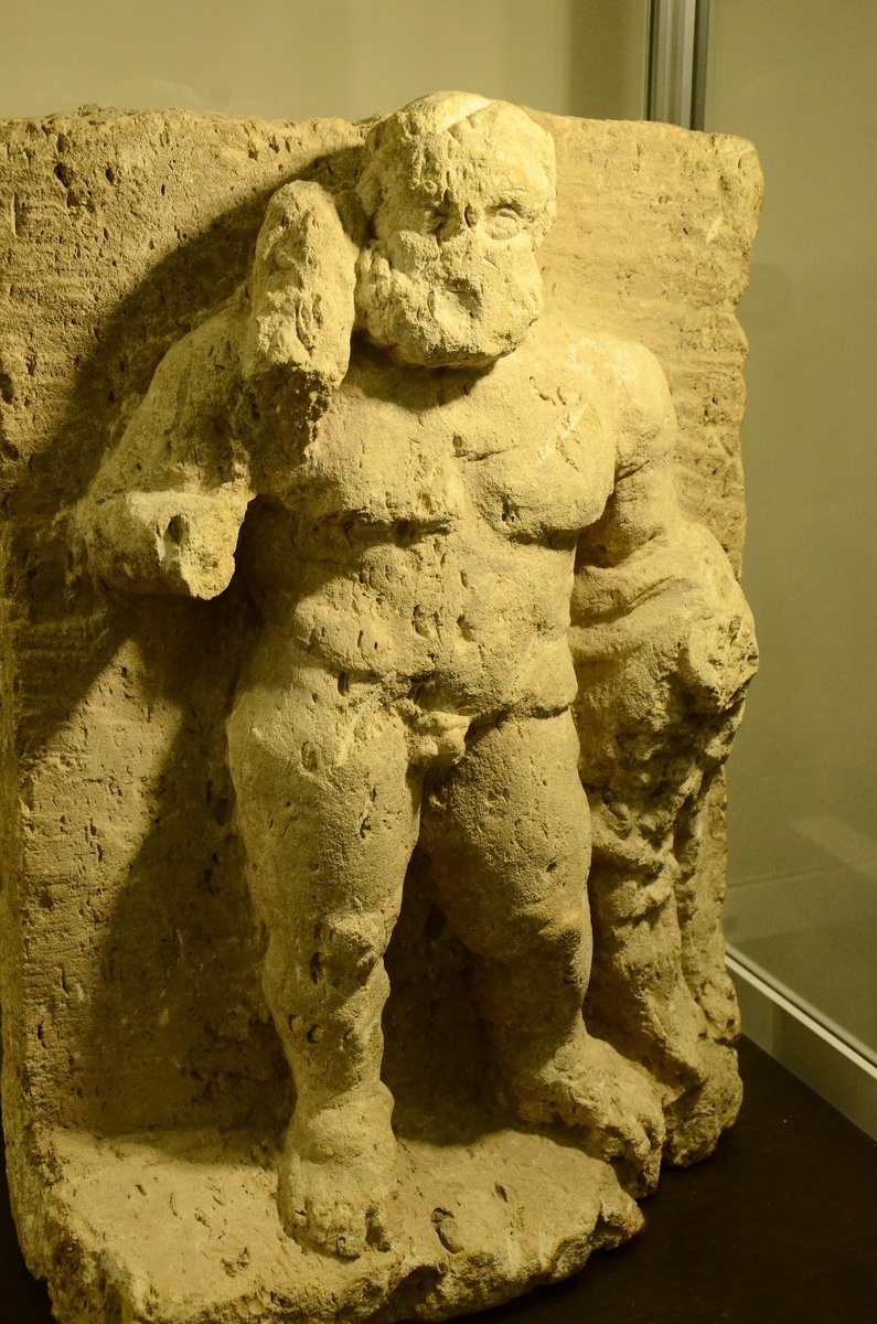 "2021. Евпаторийский краеведческий музей DSC 4523" by Andrey Butko is licensed under CC BY-SA 4.0.