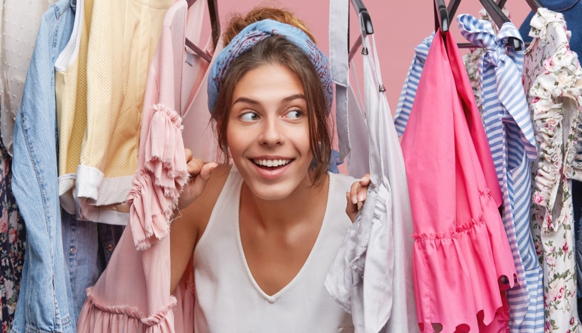    От грамотного выбора наряда зависит многое (фото: freepik.com)