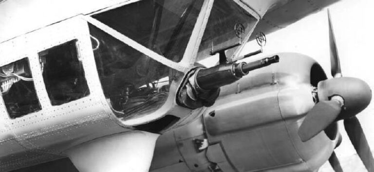 20-мм пушка MG-FF в нижней оборонительной огневой точке бомбардировщика FW.200