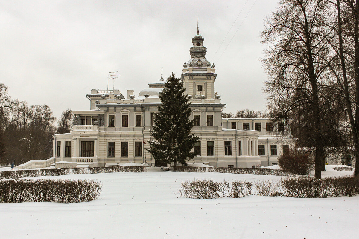 Усадьба Грачевка. Клинская улица, 2. Все фотографии в статье мои, если не указано иное.