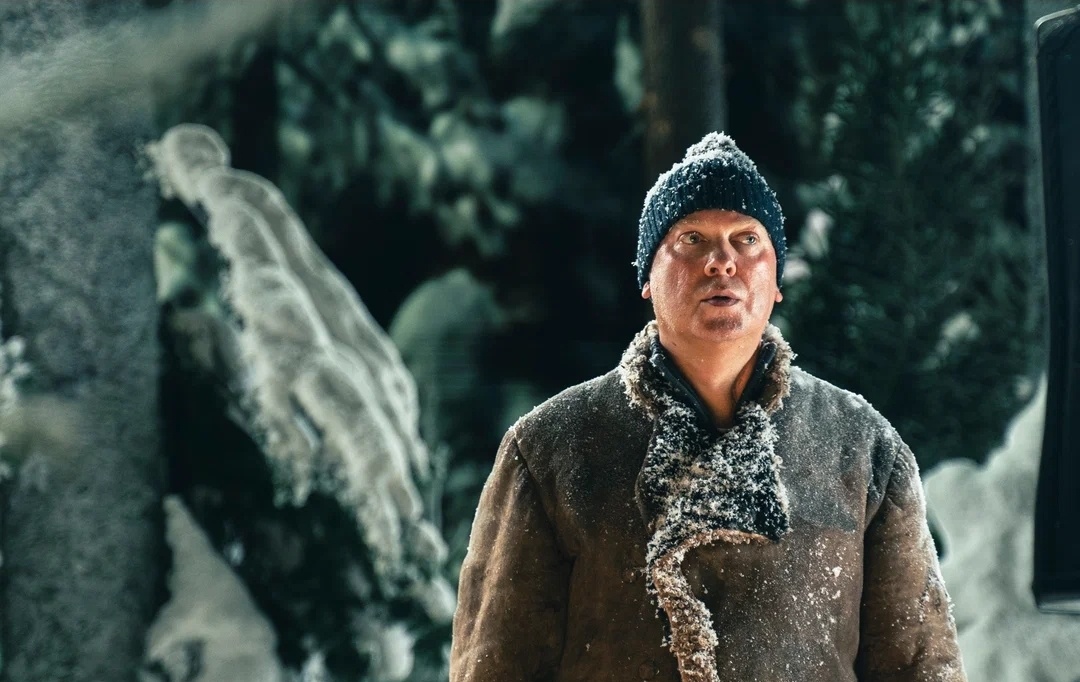 Слепаков и много снега.