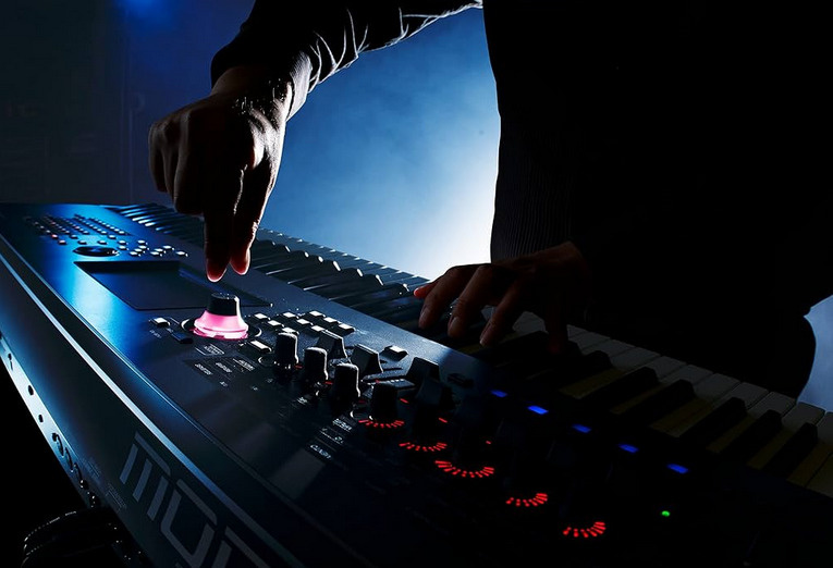 Синтезатор Yamaha Montage8