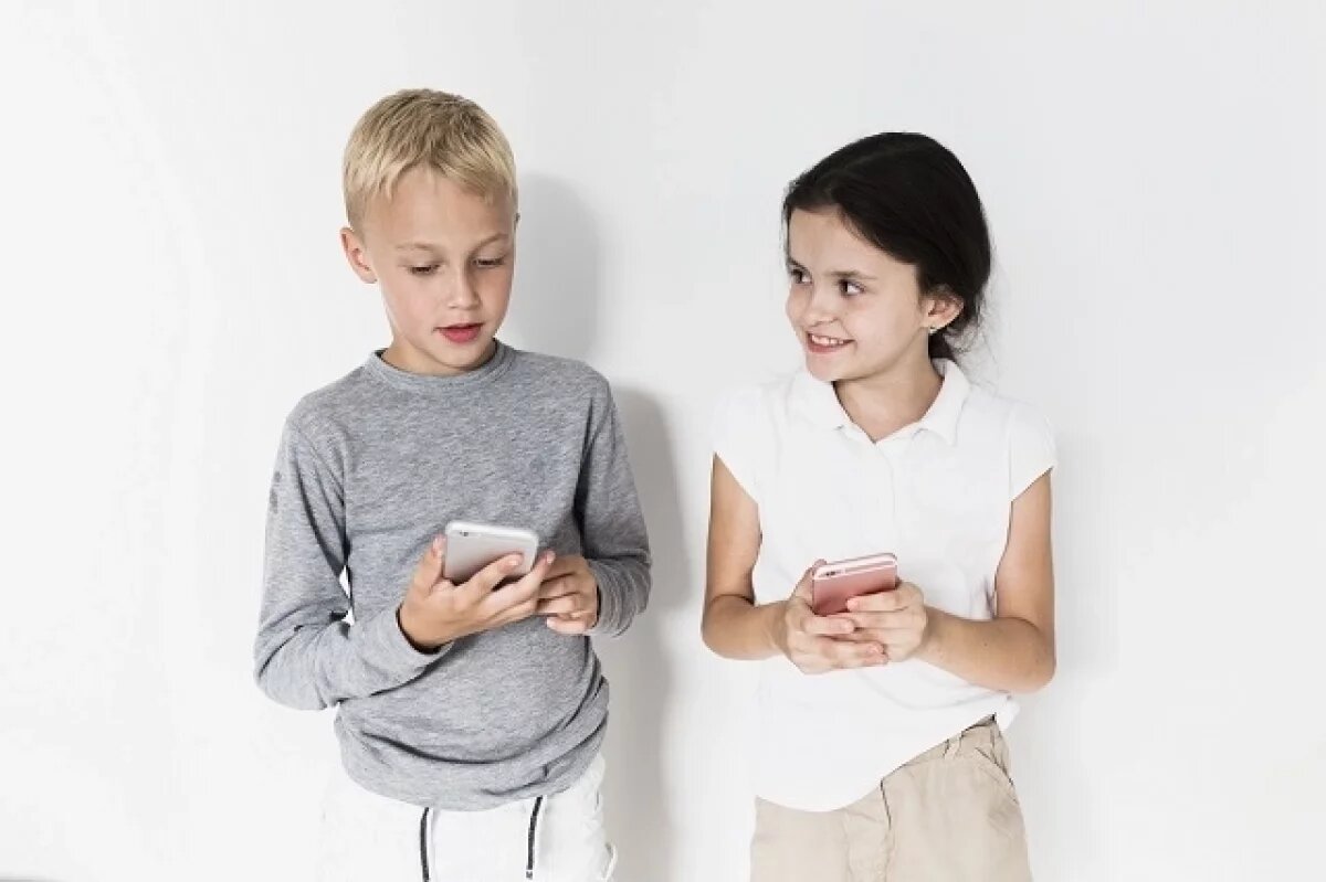    Эксперт Абузарова: гаджеты могут негативно влиять на словарный запас детей