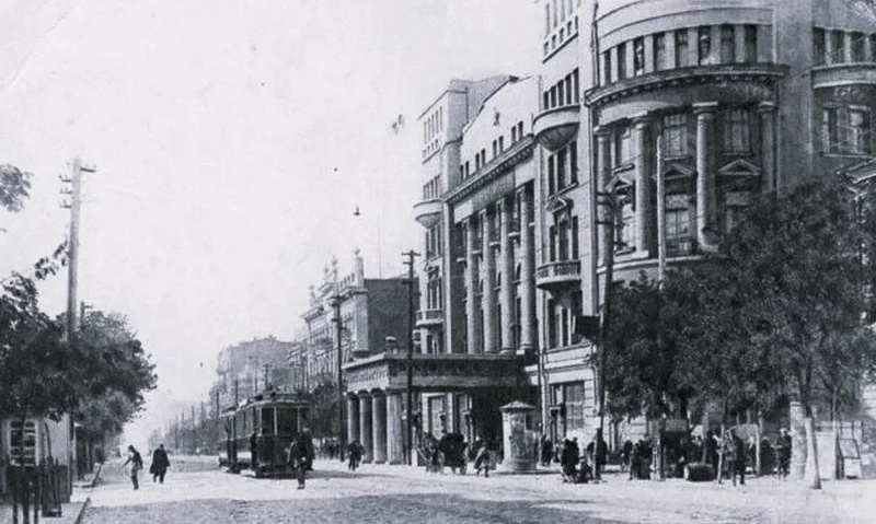 Городской доходный дом, ставший главным корпусом Варшавского университета в Ростове-на-Дону